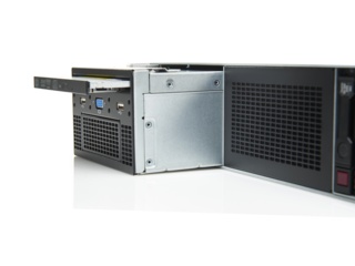 HPE HEWLETT PACKARD ENTERPRISE HPE DL38X GEN10 UNIVERSAL MEDIA BAY - SERVER ACCESSORI | TecnoCARE.net Sabaudia, Latina, Terracina, San Felice Circeo e Pontinia