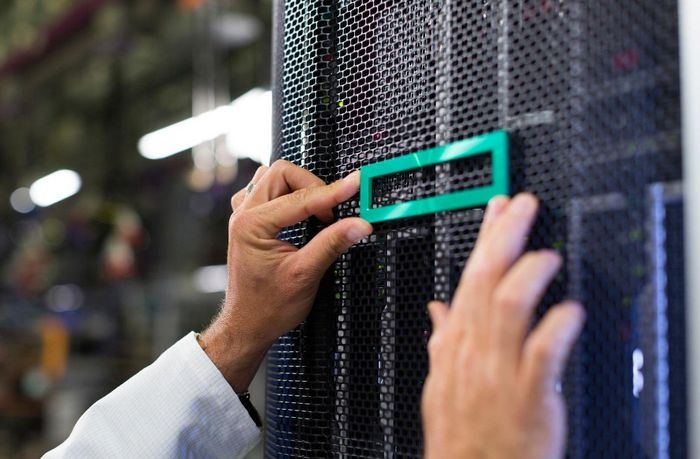 HPE HEWLETT PACKARD ENTERPRISE HPE DL3XX GEN11 LFF ODD/DP ENAB KIT - SERVER ACCESSORI | TecnoCARE.net Sabaudia, Latina, Terracina, San Felice Circeo e Pontinia