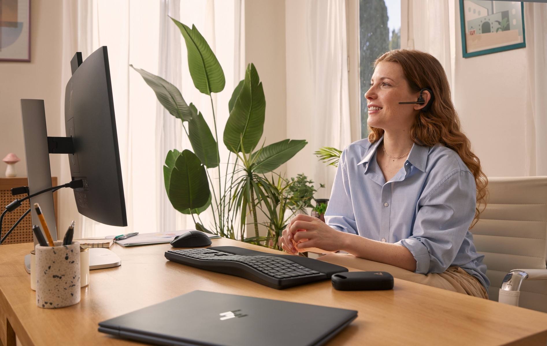 HP POLY HP Poly Voyager Base Ufficio per 4300/Legend 50/Focus 2 - ACCESSORI ED ELEMENTI PER APPARECCHIATURA AUDIO | TecnoCARE.net Sabaudia, Latina, Terracina, San Felice Circeo e Pontinia