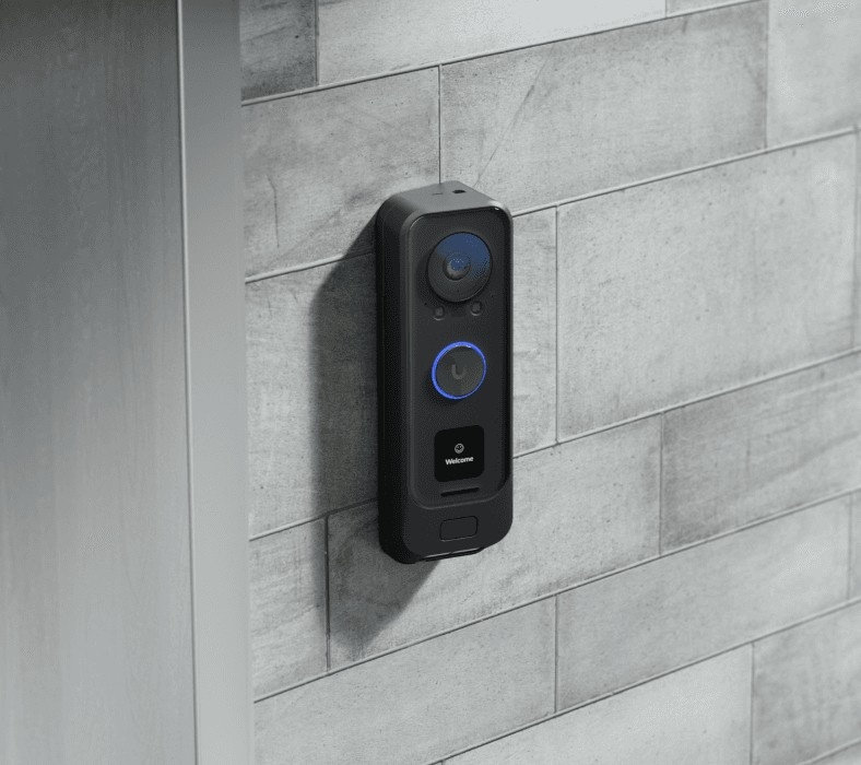 UBIQUITI Ubiquiti UVC-G4 Doorbell Pro PoE Kit Campanello PoE con doppia camera e campanello PoE - ACCESSO E CONTROLLO | TecnoCARE.net Sabaudia, Latina, Terracina, San Felice Circeo e Pontinia