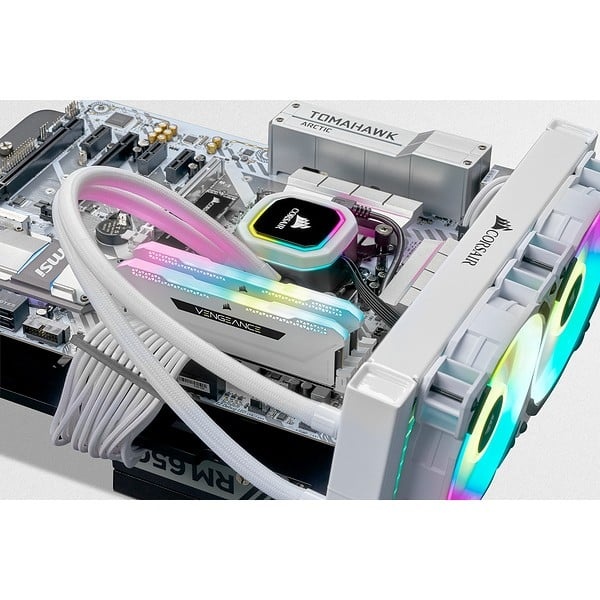 CORSAIR Modulo di memoria Corsair Vengeance RGB Pro 16 GB 2 x 8 GB DDR4 - COMPONENTI | TecnoCARE.net Sabaudia, Latina, Terracina, San Felice Circeo e Pontinia