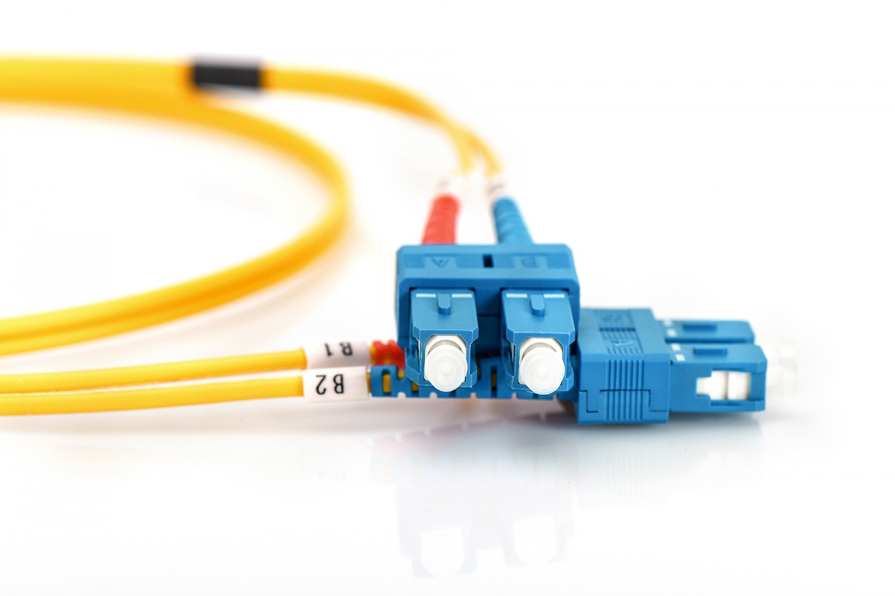 DIGITUS Digitus DK-2922-02 cavo InfiniBand e in fibra ottica 2 m I-VH Giallo - CAVI PER COMPUTER E PERIFERICHE | TecnoCARE.net Sabaudia, Latina, Terracina, San Felice Circeo e Pontinia