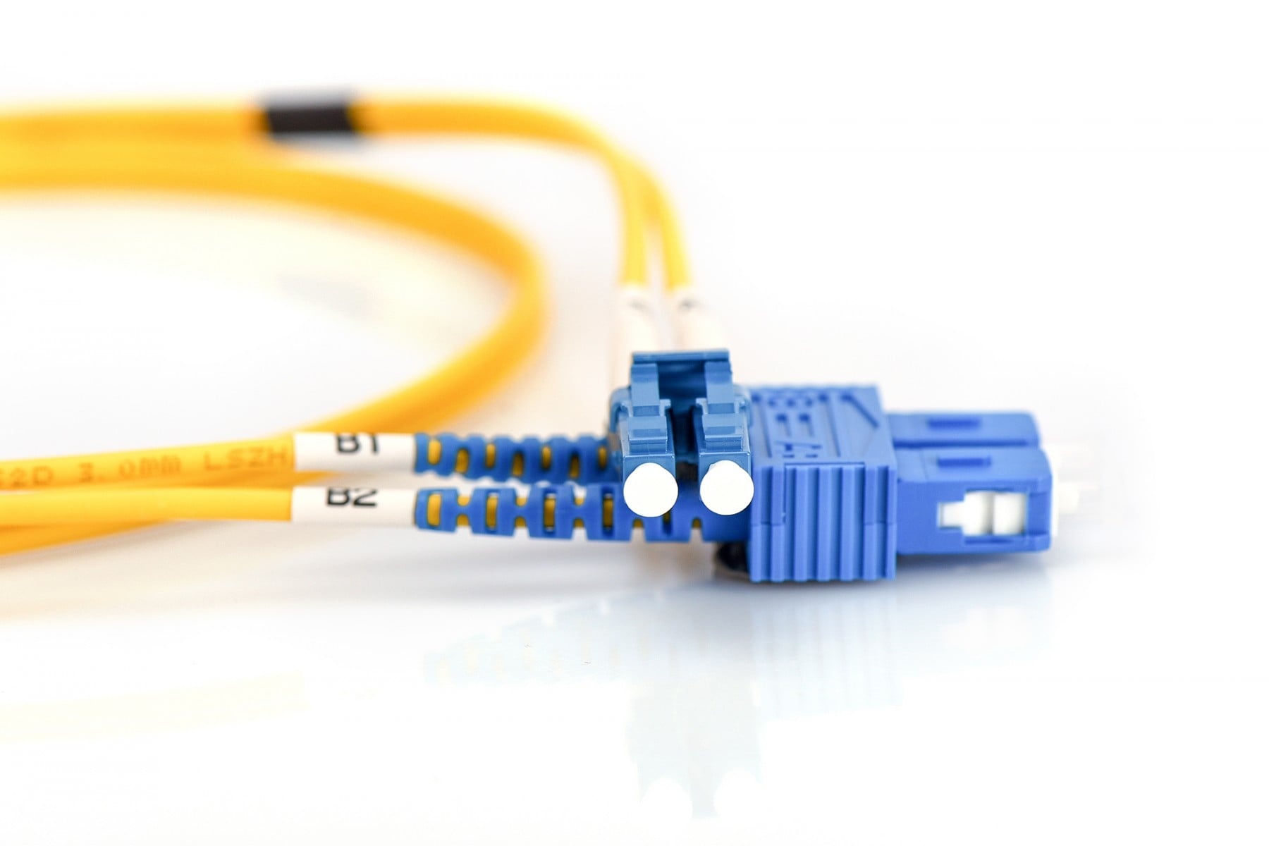 DIGITUS Digitus DK-2932-03 Cavo Patch in Fibra Ottica Monomodale LC a SC 3m Full Duplex - CAVI PER COMPUTER E PERIFERICHE | TecnoCARE.net Sabaudia, Latina, Terracina, San Felice Circeo e Pontinia