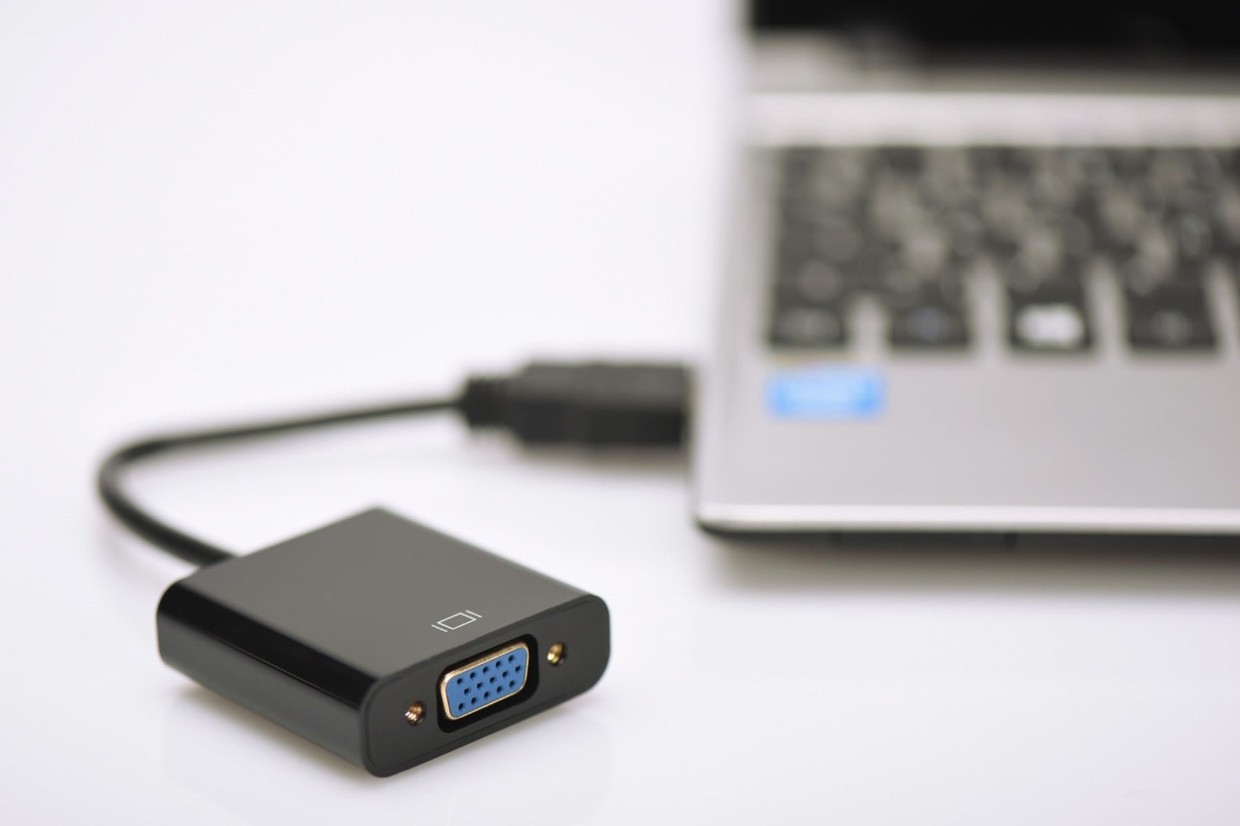 DIGITUS Digitus Convertitore HDMI - VGA - CAVI PER COMPUTER E PERIFERICHE | TecnoCARE.net Sabaudia, Latina, Terracina, San Felice Circeo e Pontinia