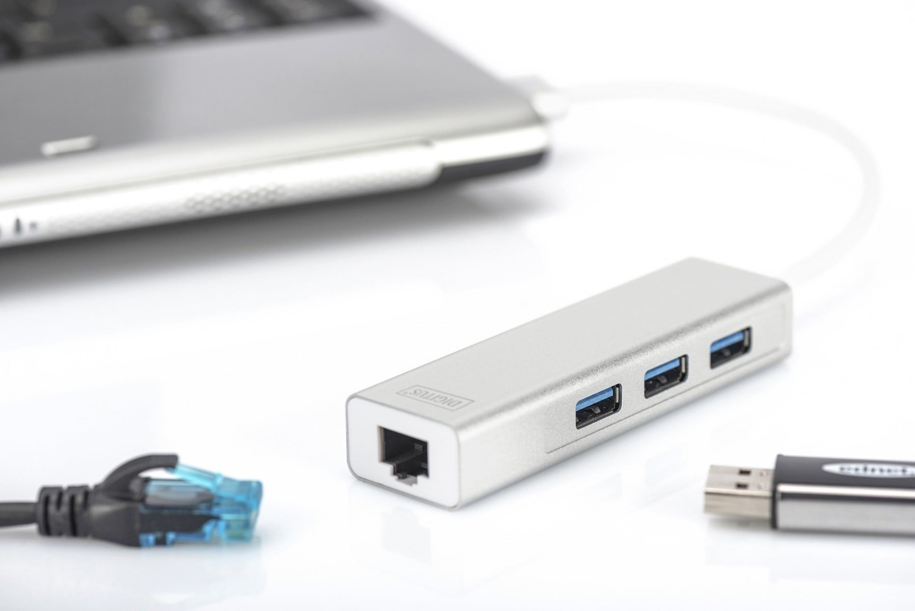 DIGITUS Digitus DA-70250-1 replicatore di porte e docking station per laptop USB 3.2 Gen 1 (3.1 Gen 1) Type-A Argento, Bianco - PC | TecnoCARE.net Sabaudia, Latina, Terracina, San Felice Circeo e Pontinia