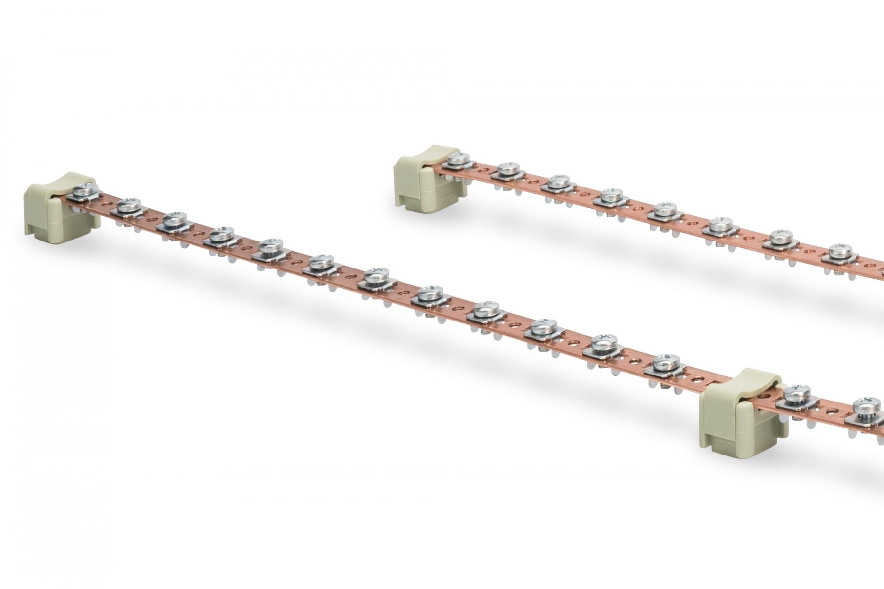 DIGITUS Set di barre di equalizzazione, 2 pz., 820 mm² x 24 punti di connessione, inclusi i cavi di messa a terra 2 x 24 punti di connessione, inclusi i cavi di messa a - COMPONENTI | TecnoCARE.net Sabaudia, Latina, Terracina, San Felice Circeo e Pontinia
