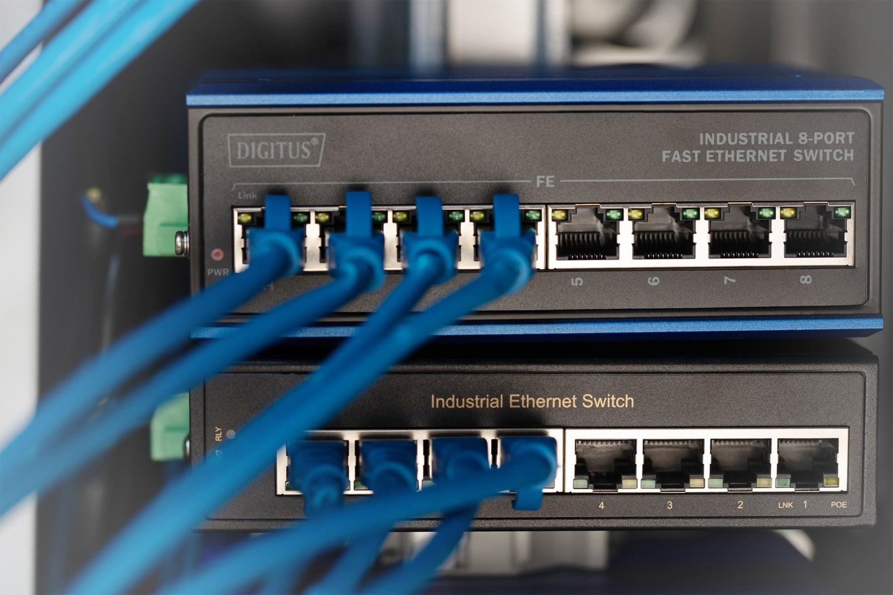 DIGITUS Digitus DN-650108 switch di rete L2 Fast Ethernet (10/100) Nero, Blu - RETI | TecnoCARE.net Sabaudia, Latina, Terracina, San Felice Circeo e Pontinia