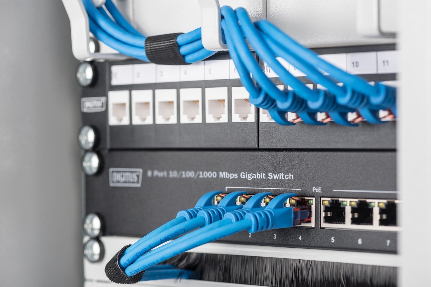 DIGITUS Digitus DN-95331 switch di rete L2+ Gigabit Ethernet (10/100/1000) Supporto Power over Ethernet (PoE) Nero - RETI | TecnoCARE.net Sabaudia, Latina, Terracina, San Felice Circeo e Pontinia
