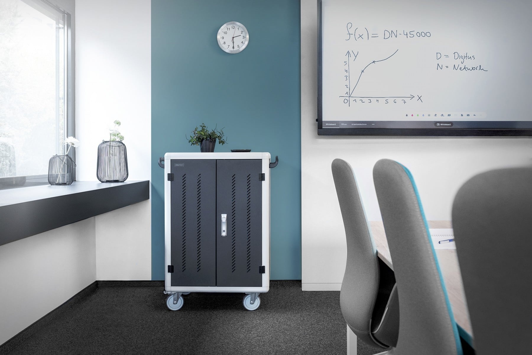 DIGITUS Digitus DN-45005 portable device management cart& cabinet Carrello per la gestione dei dispositivi portatili Nero - BATTERIE E ALIMENTATORI | TecnoCARE.net Sabaudia, Latina, Terracina, San Felice Circeo e Pontinia