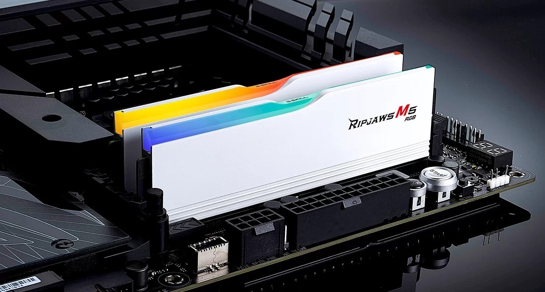 G.SKILL G.Skill Ripjaws M5 RGB F5-6400J3239G16GX2-RM5RW modulo di memoria 32 GB 2 x 16 GB DDR5 - COMPONENTI | TecnoCARE.net Sabaudia, Latina, Terracina, San Felice Circeo e Pontinia
