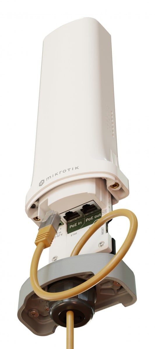 MIKROTIK MikroTik CME Gateway, IoT Gateway, 2x Ethernet Ports, 2.4GHz WiFi, GPS, PoE, RouterOS L4 - RETI | TecnoCARE.net Sabaudia, Latina, Terracina, San Felice Circeo e Pontinia