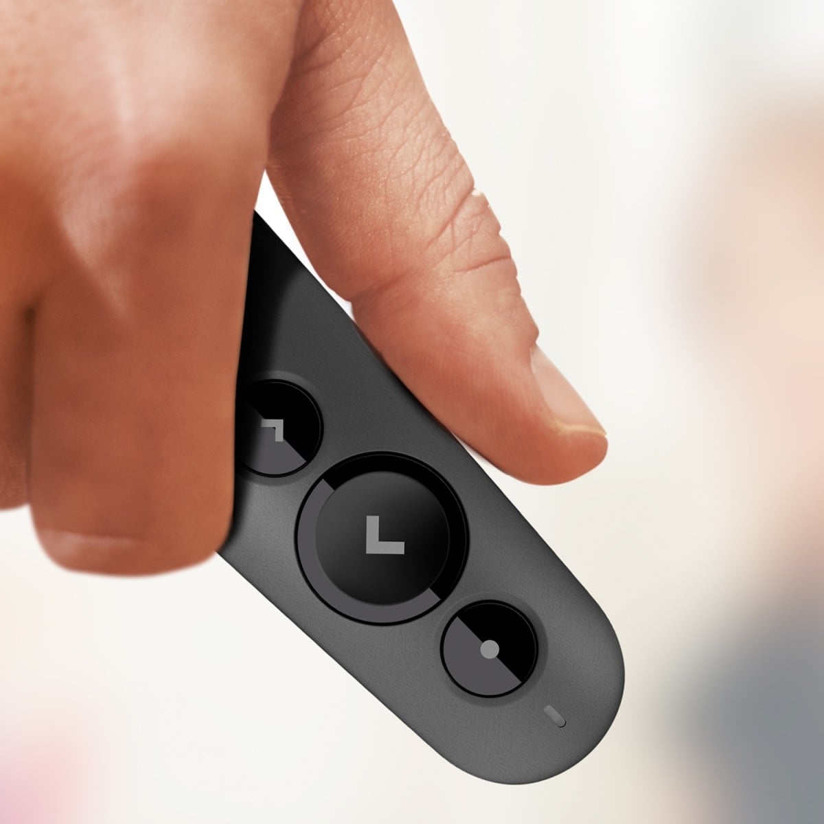 LOGITECH Logitech 910-005843 puntatore wireless Bluetooth/RF Grafite - TASTIERE E CONTROLLER | TecnoCARE.net Sabaudia, Latina, Terracina, San Felice Circeo e Pontinia