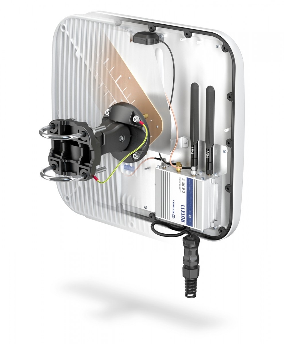 QUWIRELESS QuWireless QuMax XR LTE High Band antenna di rete Antenna direzionale PoE/LAN 13 dBi - RETI | TecnoCARE.net Sabaudia, Latina, Terracina, San Felice Circeo e Pontinia