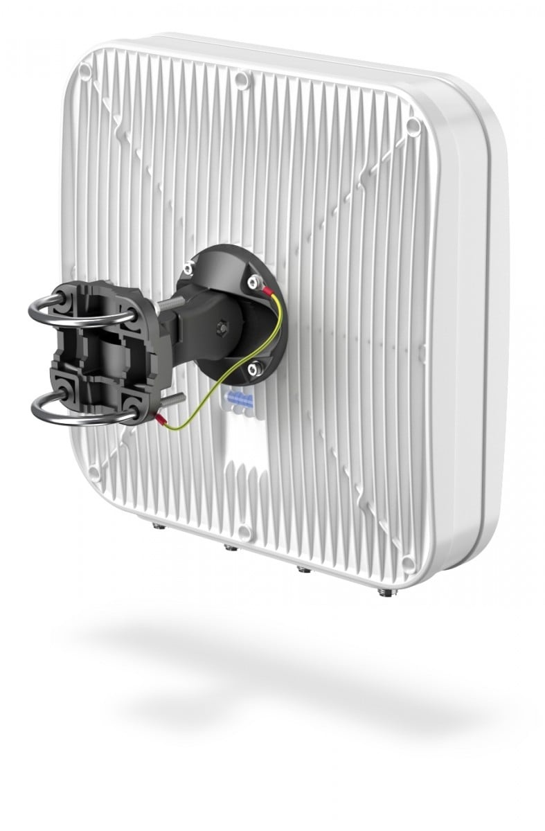 QUWIRELESS QuWireless AP5G4-N antenna di rete Antenna omnidirezionale NF 7,5 dBi - RETI | TecnoCARE.net Sabaudia, Latina, Terracina, San Felice Circeo e Pontinia